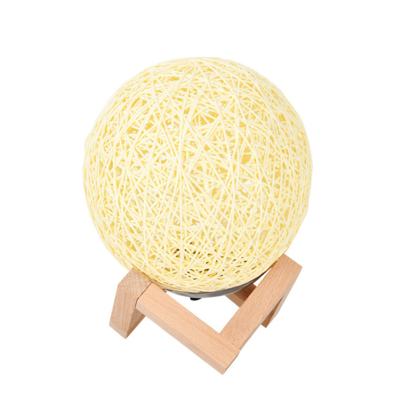 USB Interface Creative Sepak Takraw Decorative Moon Lamp_8