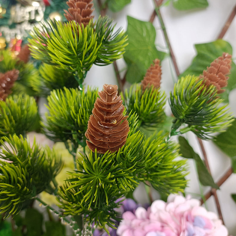Solar Powered Christmas Tree Pine Cone Holiday Garden Lights_4