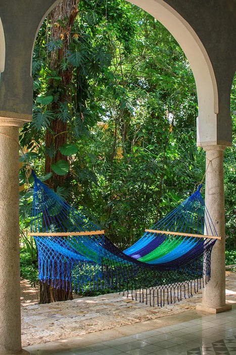 Bostin Life Resort Style Fringed King Size Hammock - Oceanica Home & Garden > Outdoor Living
